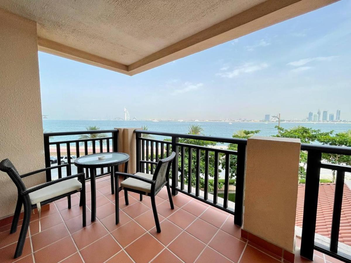 Signature Living Resort Apartments With Private Beach And Laguna Pool , Palm Jumeirah Dubái Exterior foto